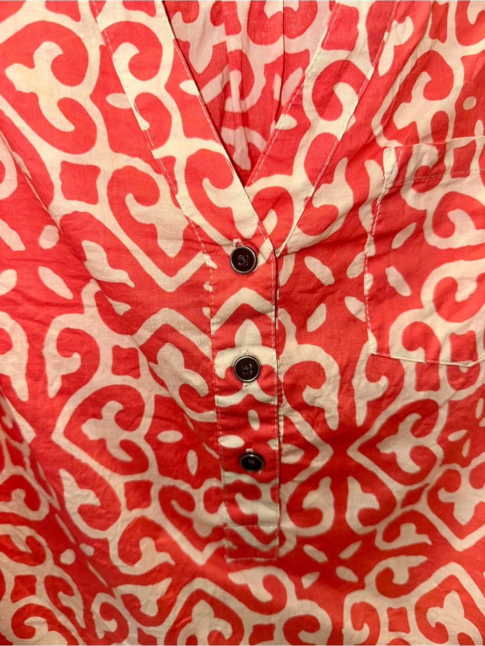 Charlie B Coral Pink Cream Geometric Damask Roll-Tab Blouse V-Neck Top Size M - Picture 6 of 9